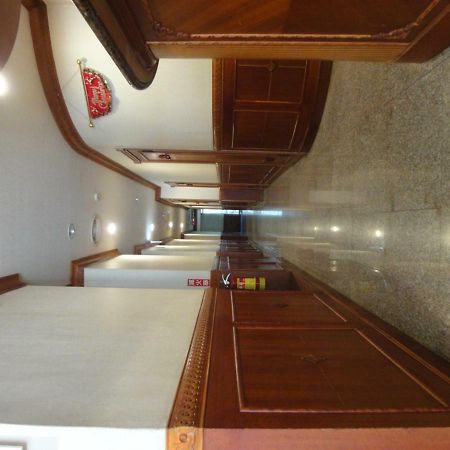 Hua Yue Hotel Đào Viên Ngoại thất bức ảnh