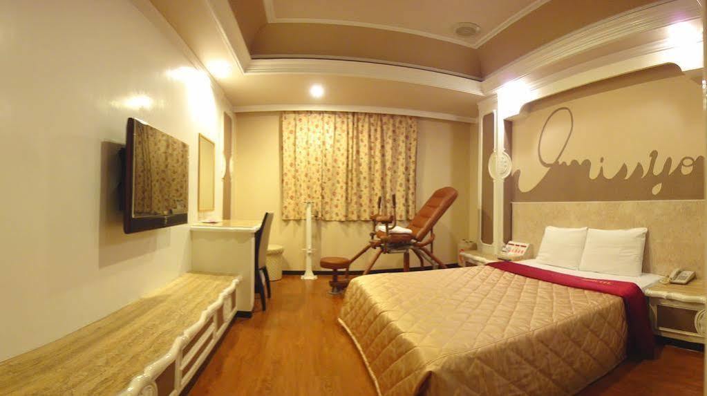 Hua Yue Hotel Đào Viên Ngoại thất bức ảnh