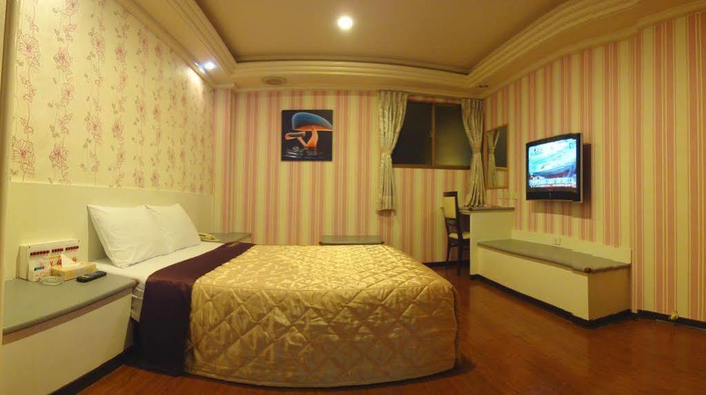 Hua Yue Hotel Đào Viên Ngoại thất bức ảnh