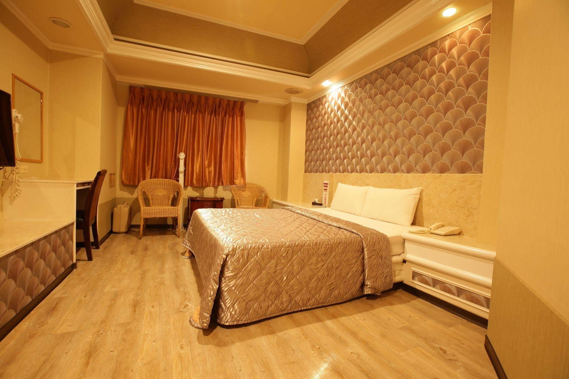 Hua Yue Hotel Đào Viên Ngoại thất bức ảnh